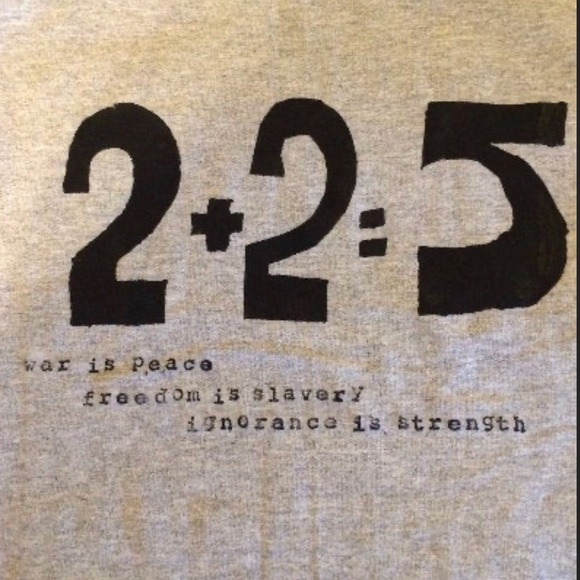 Meet your Posher, Jen - Picture 1 of 1